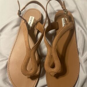 Steve Madden Flat Nude Sandals